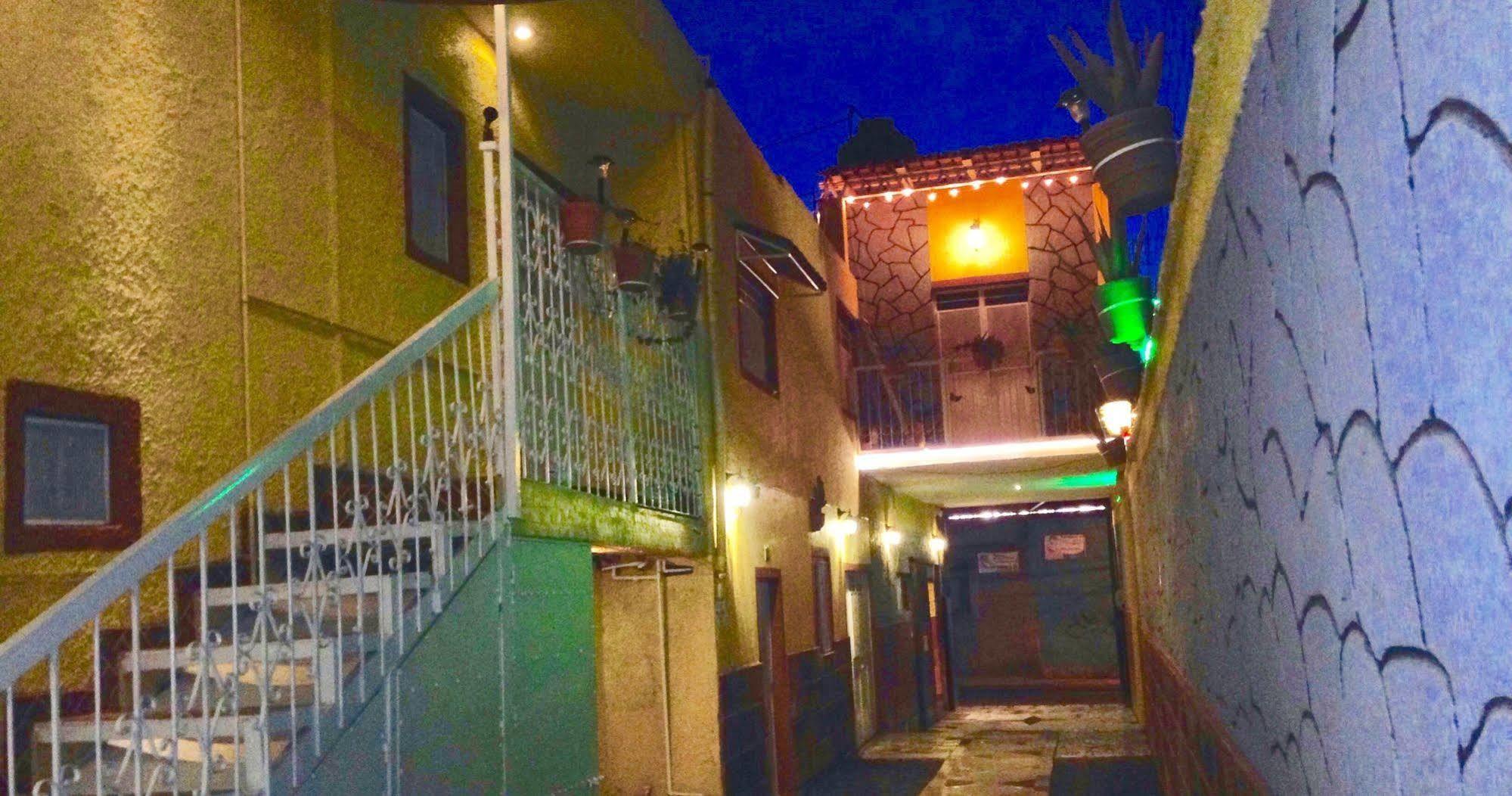 Hotel Mi Pueblito Tonalá Extérieur photo