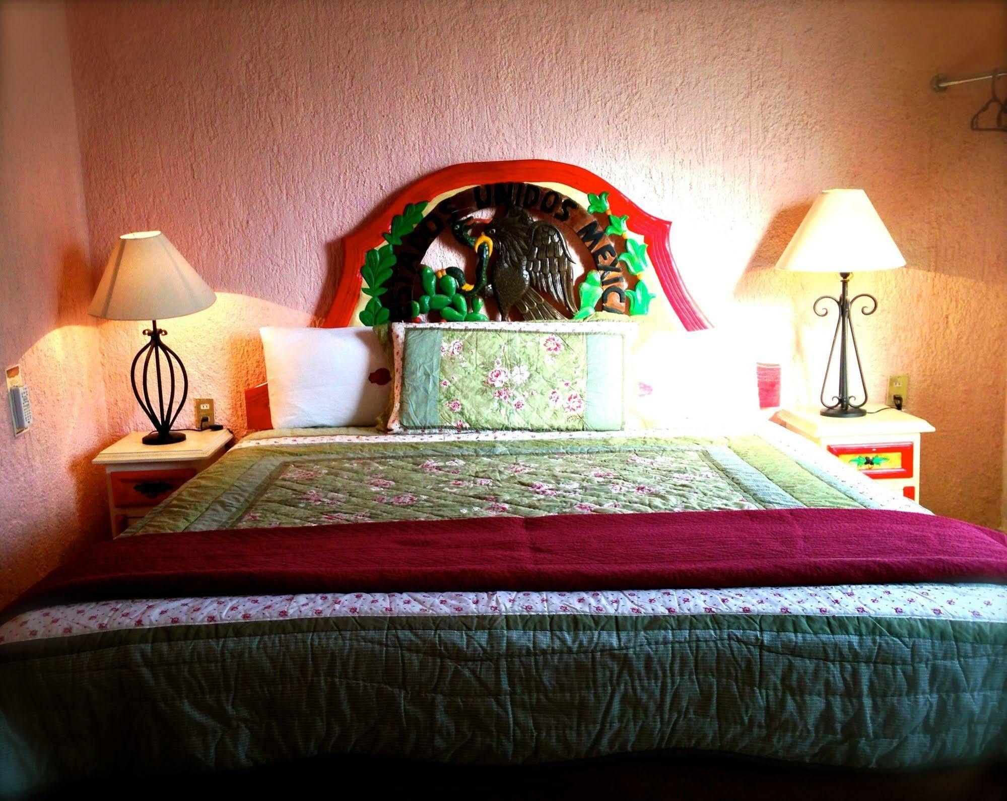 Hotel Mi Pueblito Tonalá Extérieur photo