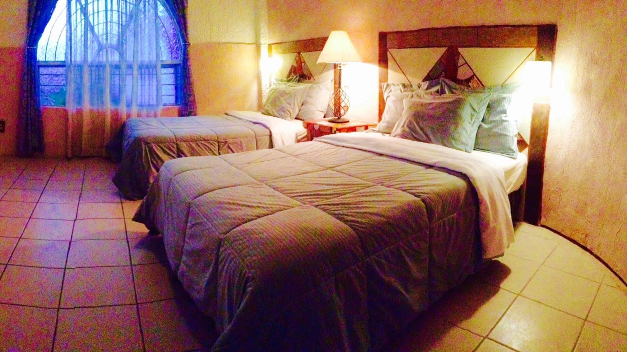 Hotel Mi Pueblito Tonalá Extérieur photo